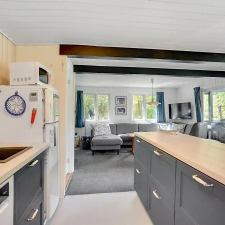 Holiday home Ilsebeth - 1km From The Sea In Western Jutland By Interhome Fano