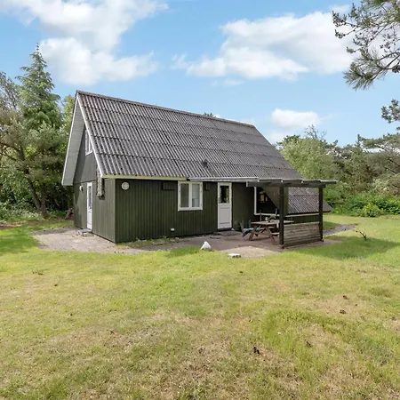 Ilsebeth - 1km From The Sea By Interhome